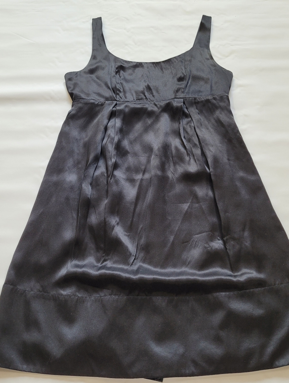 Black 100% Silk Sleeveless Empire-Waist Dress